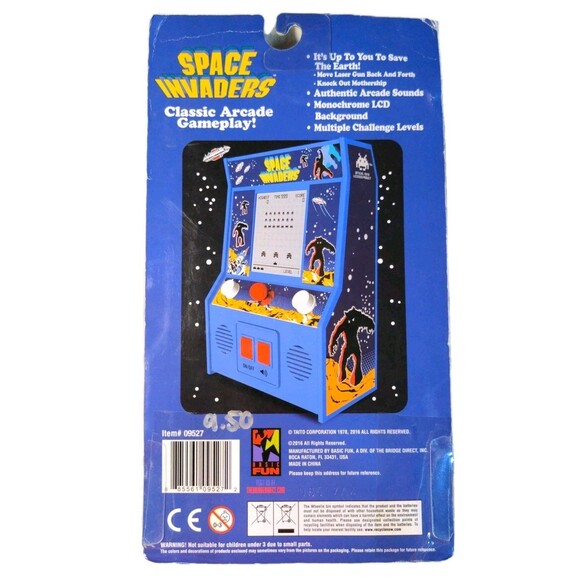 2016 Taito Space Invaders Classic Mini Arcade Game by Basic Fun - NEW Sealed - Picture 2 of 2